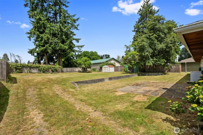 Property photo for 301 Sw 108th Street, Everett photo 24