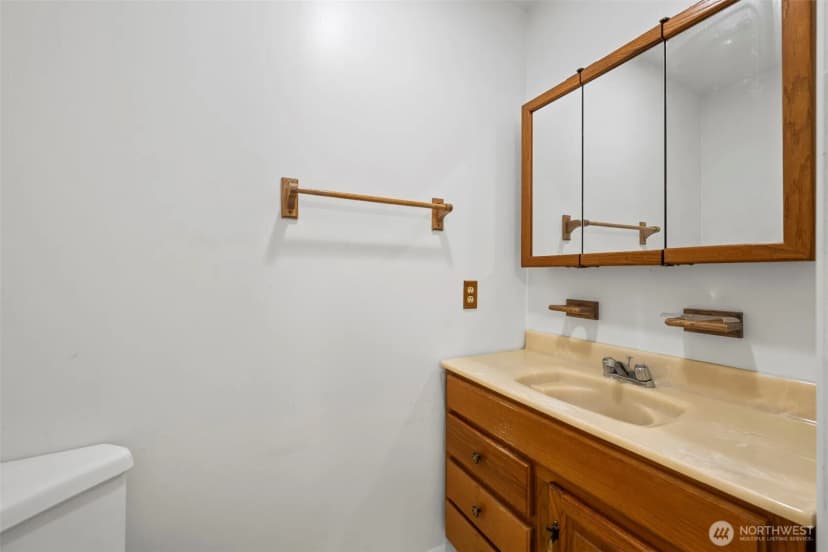 Property photo for 301 Sw 108th Street, Everett photo 16