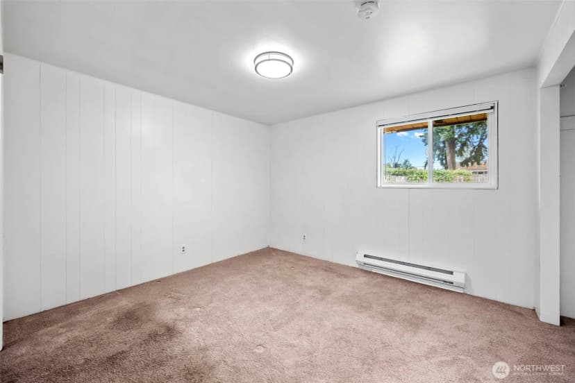 Property photo for 301 Sw 108th Street, Everett photo 14
