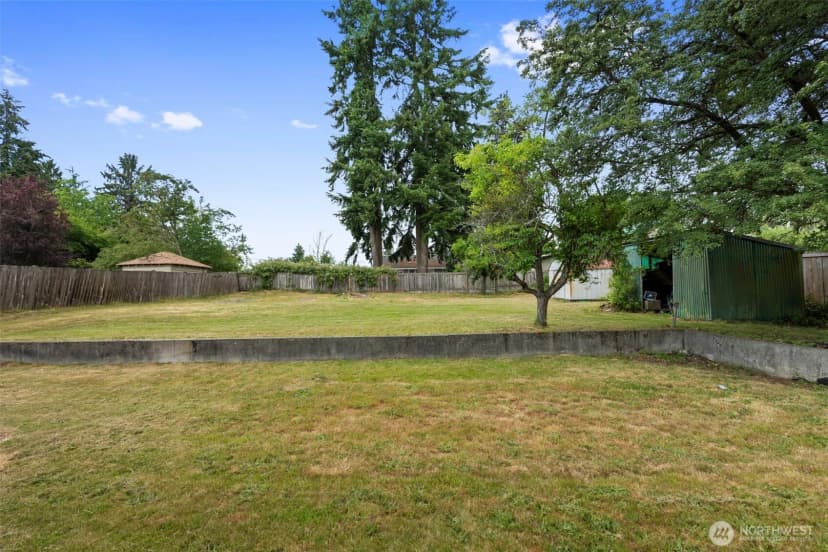 Property photo for 301 Sw 108th Street, Everett photo 27