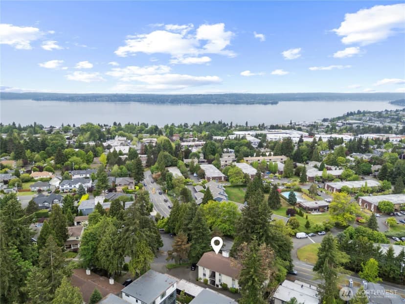 Property photo for 6734 112th Avenue Ne #a2, Kirkland photo 2