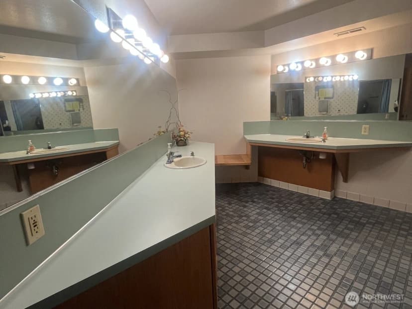 Property photo for 3901 Harborview Drive #a7, Gig Harbor photo 15