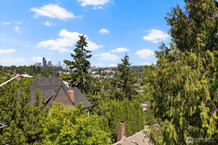 Property photo for 3932 S Angeline Street, Seattle photo 7