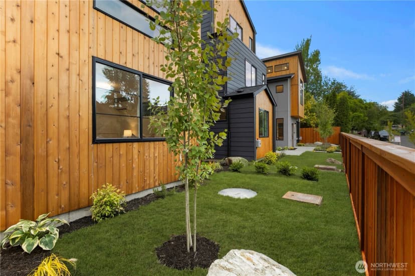 Property photo for 3932 S Angeline Street, Seattle