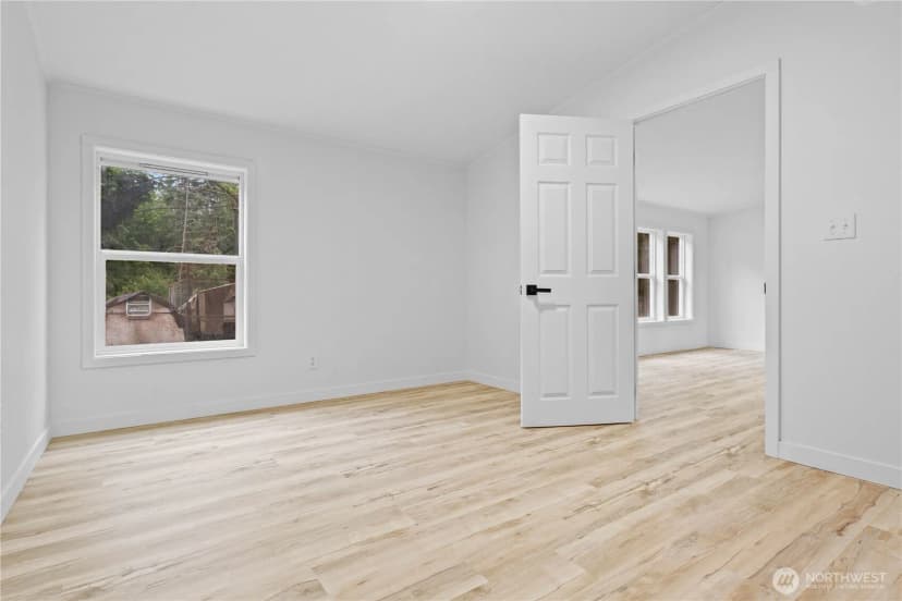 Property photo for 22510 196th Street E, Orting photo 13