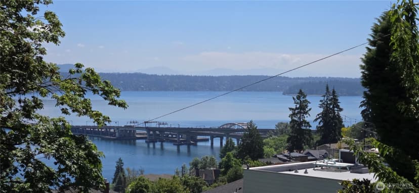 Property photo for 722 S 31st Avenue, Seattle