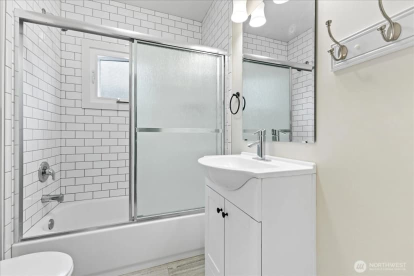 Property photo for 706 N 78th Street, Seattle photo 14