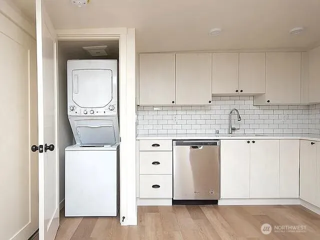 Property photo for 706 N 78th Street, Seattle photo 31
