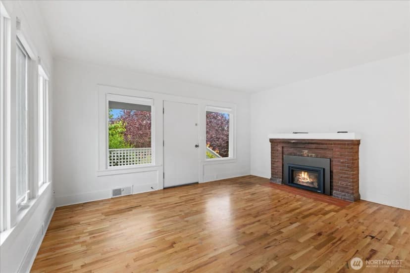 Property photo for 706 N 78th Street, Seattle photo 10