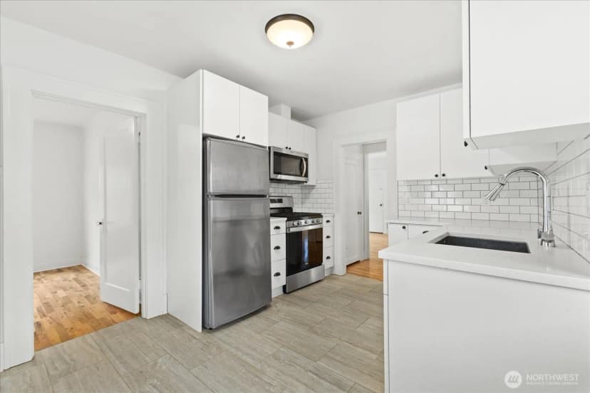 Property photo for 706 N 78th Street, Seattle photo 6