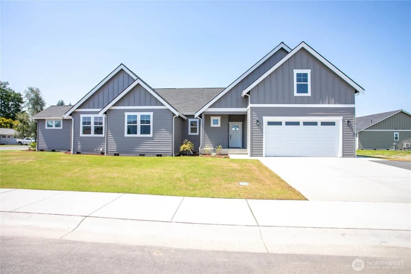 Property photo for 400 W 3rd Street #b, Everson photo 4