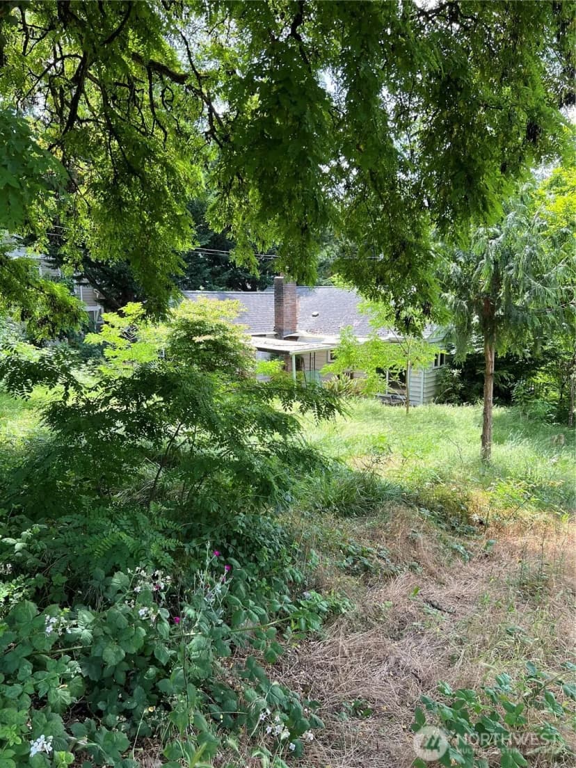 Property photo for 957 Aberdeen Avenue Ne, Renton photo 8