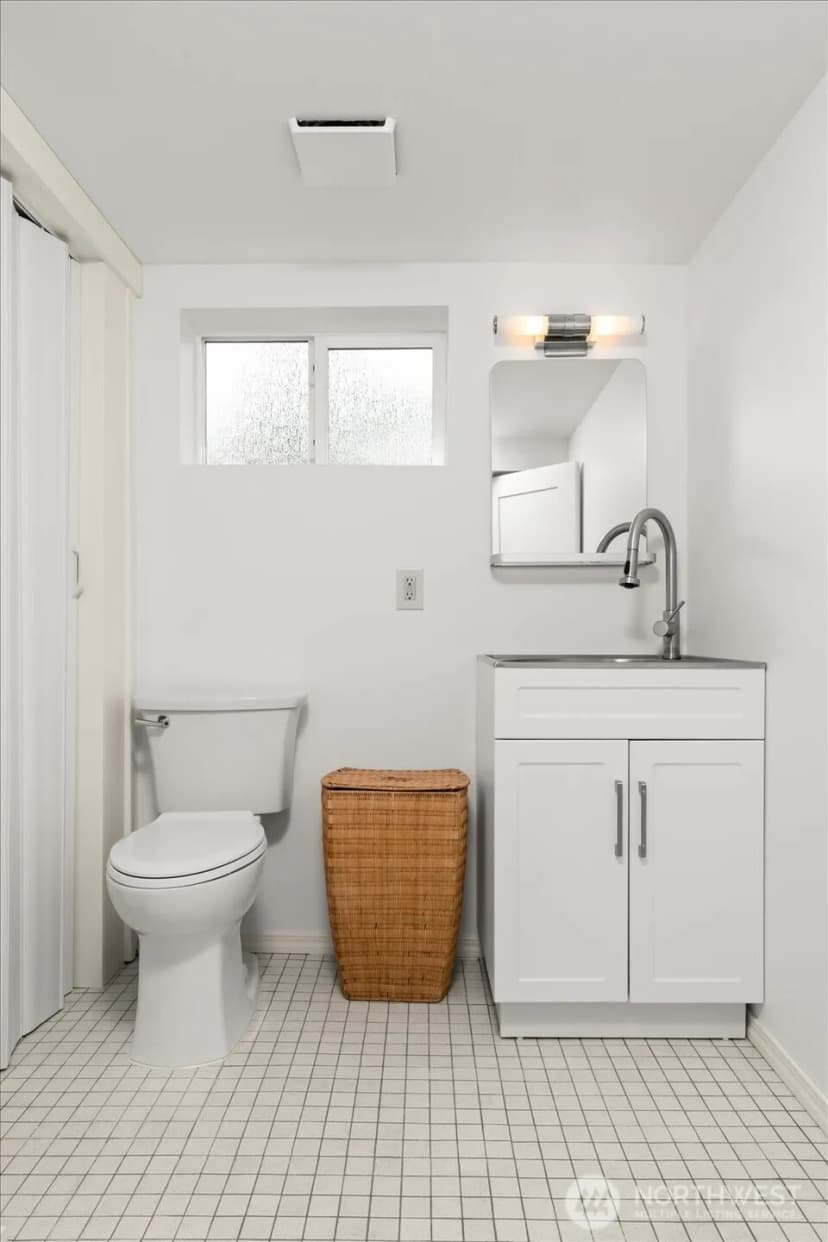 Property photo for 908 N 102nd, Seattle photo 31