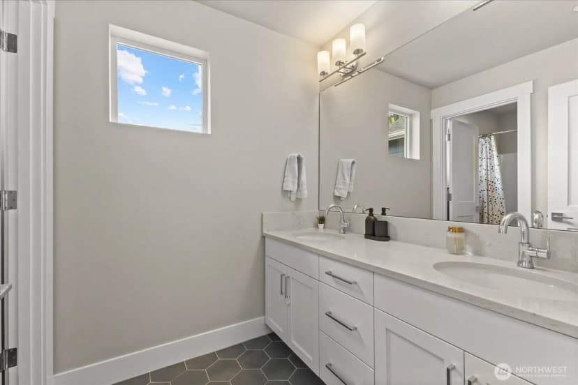 Property photo for 8815 Ne 204th Street, Bothell photo 22