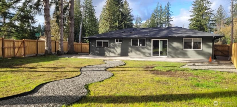 Property photo for 16405 Ne 16th Place, Bellevue photo 14