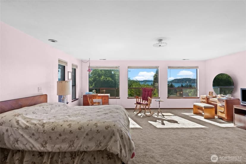 Property photo for 1706 S Sunset Drive, Tacoma photo 26