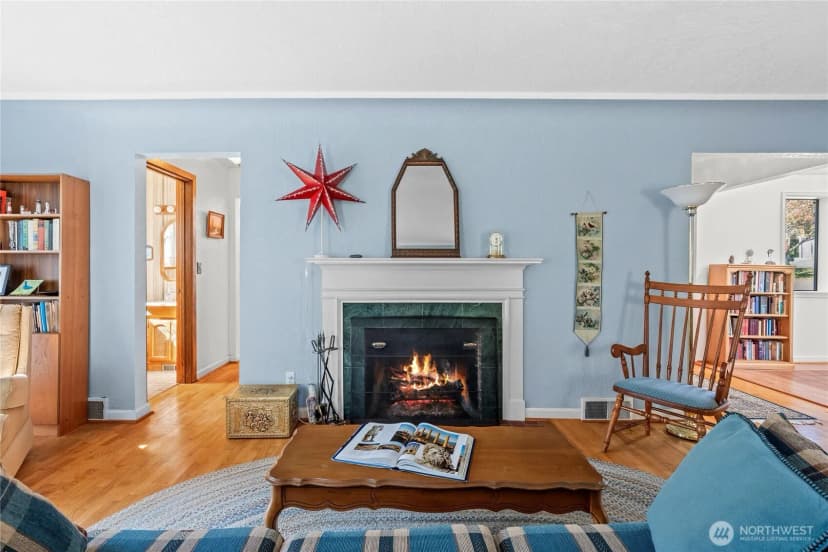 Property photo for 1706 S Sunset Drive, Tacoma photo 19