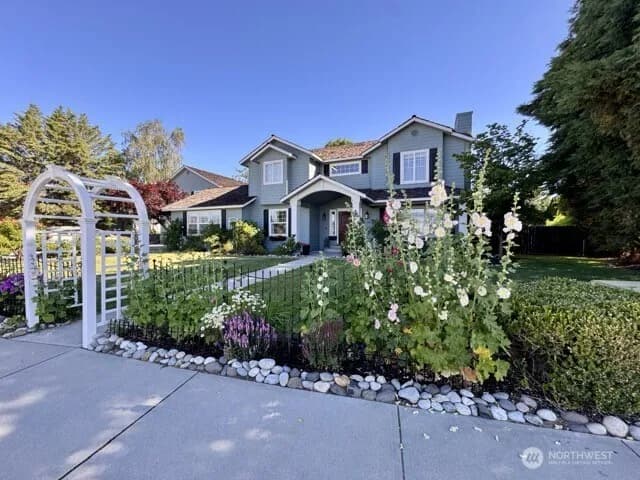 Property photo for 2453 Grand Avenue, East Wenatchee