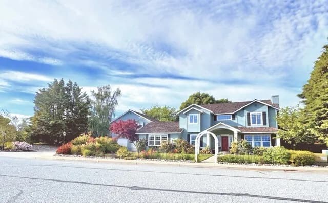 Property photo for 2453 Grand Avenue, East Wenatchee photo 3