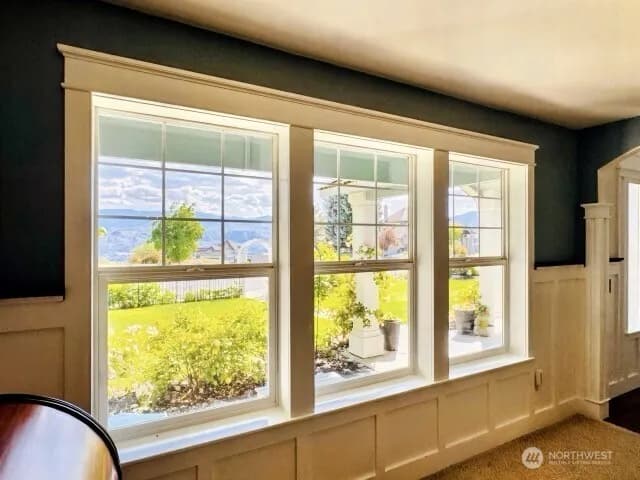 Property photo for 2453 Grand Avenue, East Wenatchee photo 6