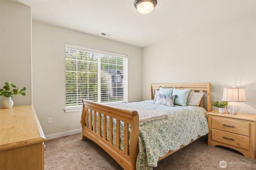 Property photo for 1023 117th Drive Se, Lake Stevens photo 19