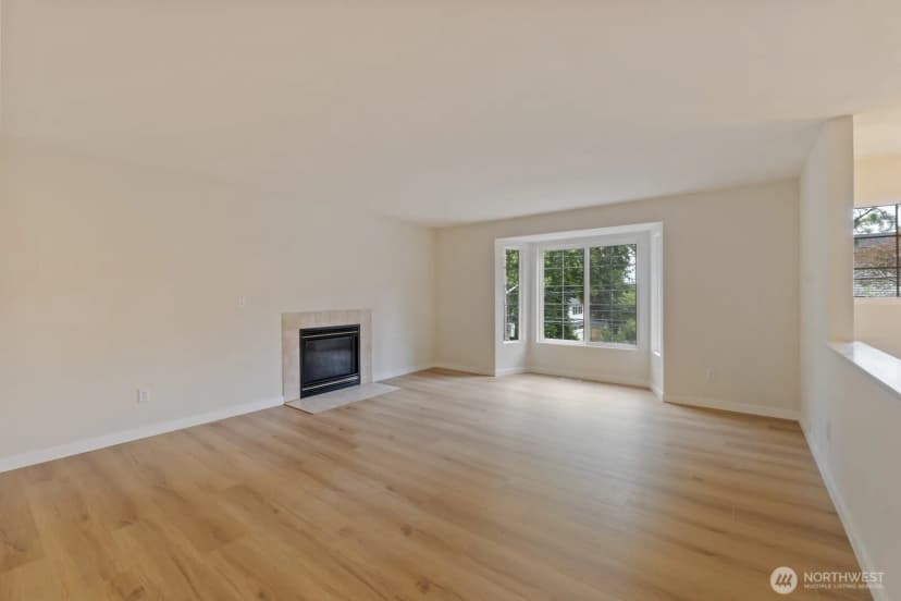 Property photo for 12057 20th Avenue Ne, Seattle photo 6