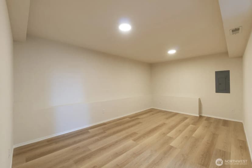 Property photo for 12057 20th Avenue Ne, Seattle photo 12