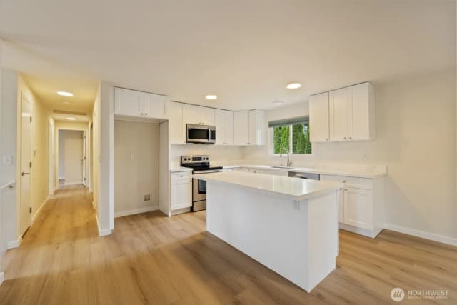 Property photo for 12057 20th Avenue Ne, Seattle photo 3