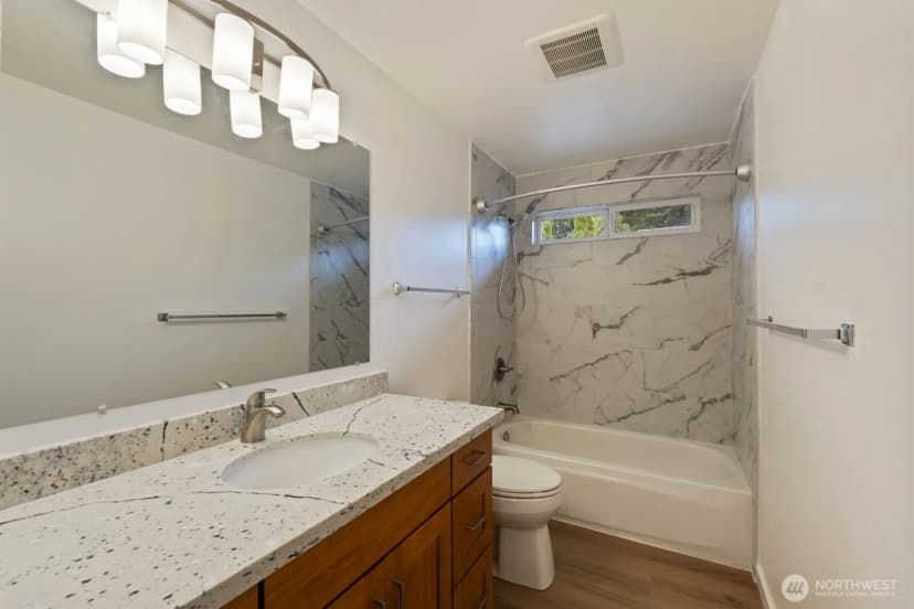 Property photo for 12057 20th Avenue Ne, Seattle photo 9