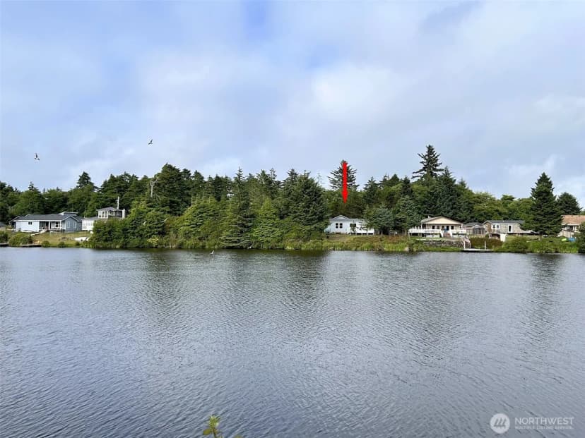 Property photo for 687 Copalis Avenue Ne, Ocean Shores
