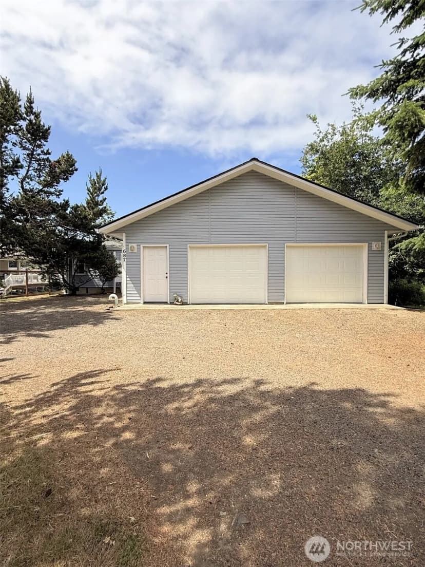 Property photo for 687 Copalis Avenue Ne, Ocean Shores photo 32