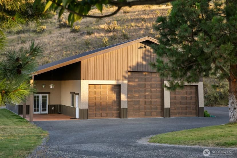 Property photo for 340 Hawks Meadow Road, Chelan photo 35