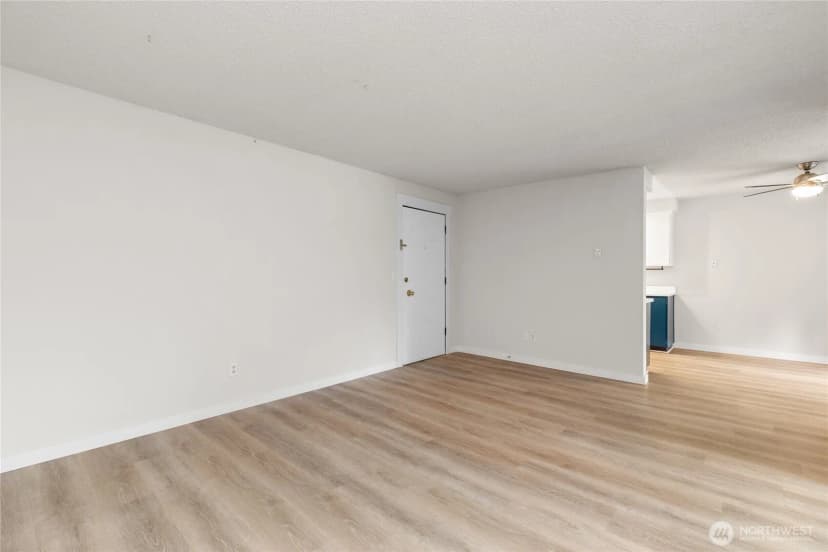 Property photo for 5630 200th Street Sw #b313, Lynnwood photo 2