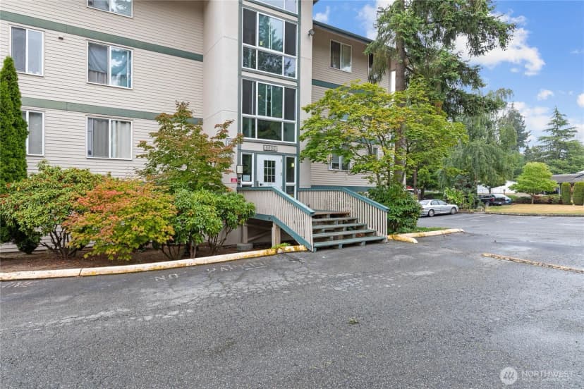 Property photo for 5630 200th Street Sw #b313, Lynnwood photo 22