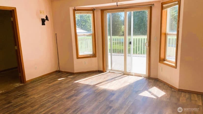 Property photo for 8418 358th Street S, Roy photo 7