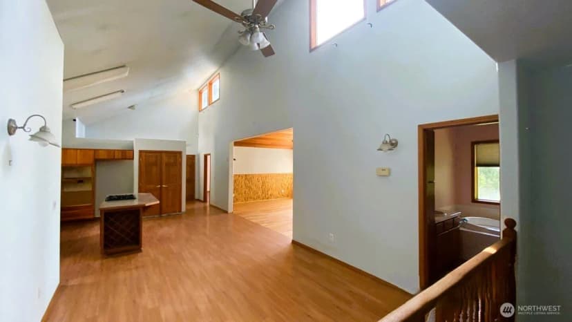 Property photo for 8418 358th Street S, Roy photo 2