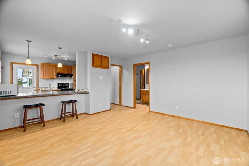 Property photo for 2025 5th Street Se, Puyallup photo 24