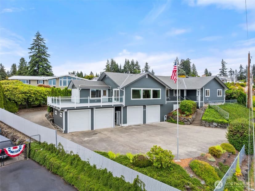 Property photo for 2025 5th Street Se, Puyallup photo 40