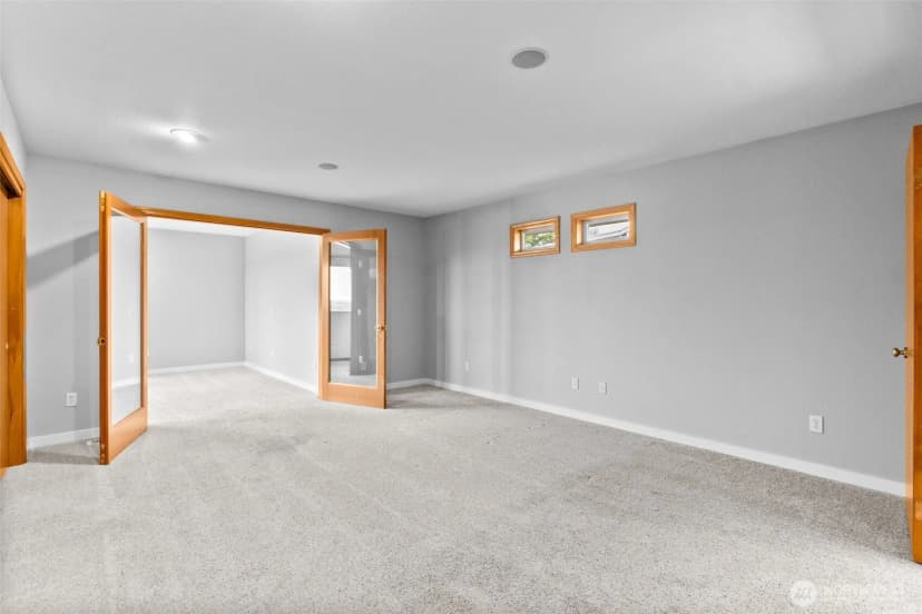 Property photo for 2025 5th Street Se, Puyallup photo 16