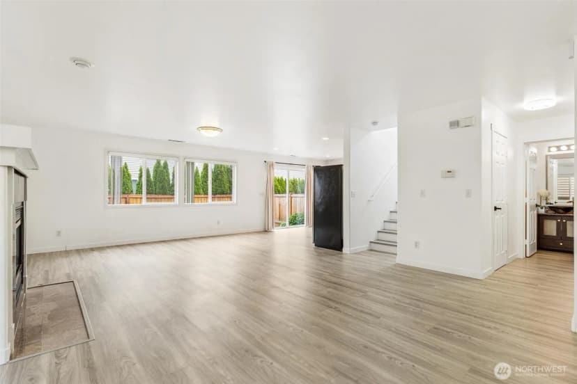 Property photo for 110 Ferndale Avenue Se, Renton photo 8