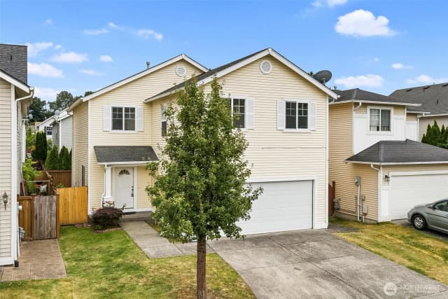Property photo for 110 Ferndale Avenue Se, Renton photo 2