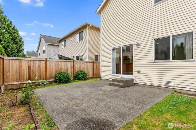 Property photo for 110 Ferndale Avenue Se, Renton photo 35