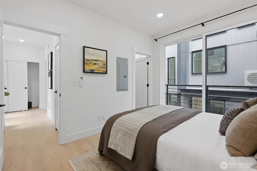 Property photo for 2014 Fairview Avenue E #c, Seattle photo 16