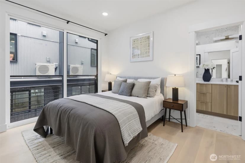 Property photo for 2014 Fairview Avenue E #c, Seattle photo 15