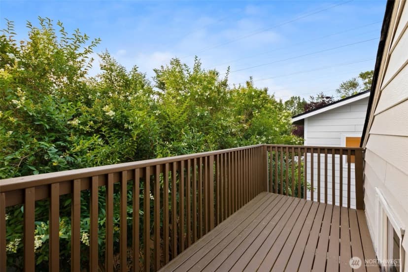 Property photo for 7020 S 120th Place, Seattle photo 18