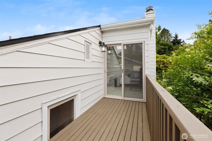 Property photo for 7020 S 120th Place, Seattle photo 19