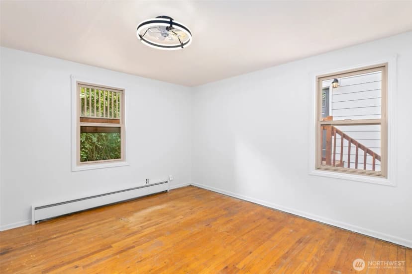 Property photo for 7020 S 120th Place, Seattle photo 12