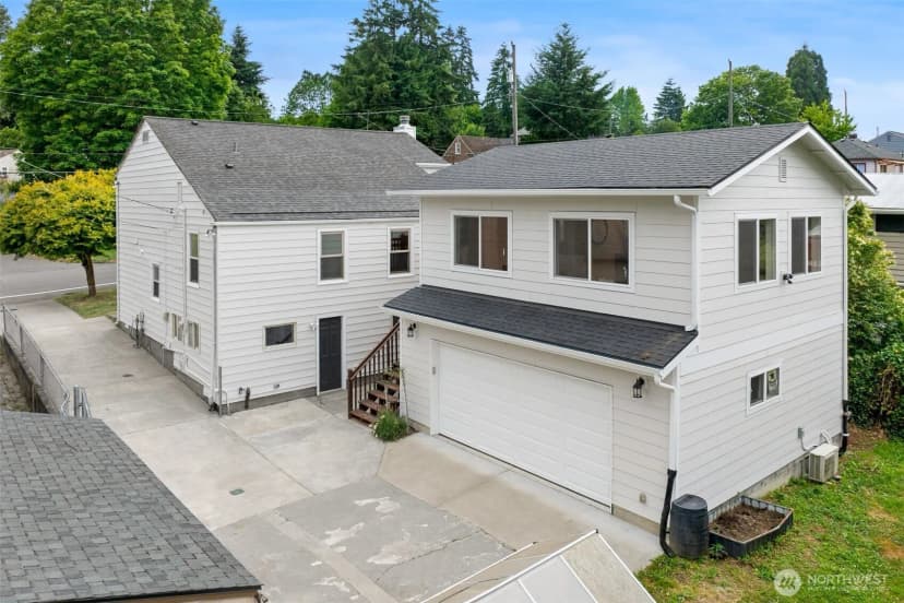 Property photo for 7020 S 120th Place, Seattle photo 25