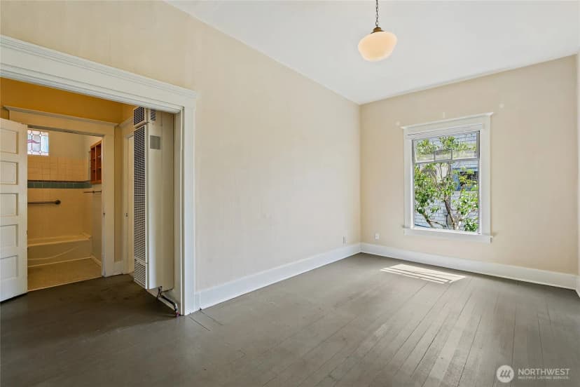 Property photo for 2902 S Jackson Street, Seattle photo 28