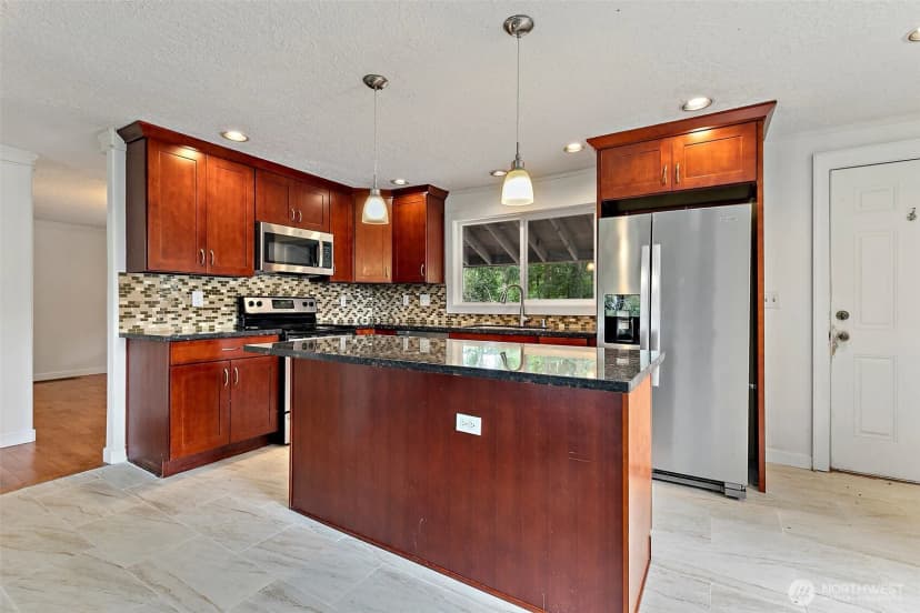 Property photo for 711 Galloway Street Steilacoom, Steilacoom photo 16